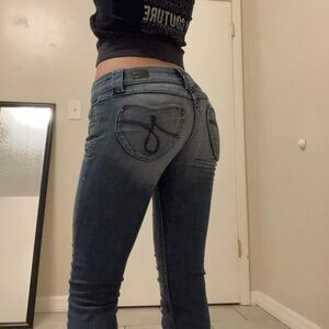 VTG low rise The kale by Juicy Couture heart pocket jeans